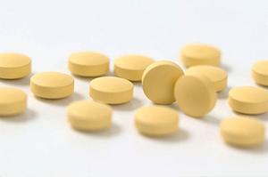 目立たない矯正ができる矯正歯科