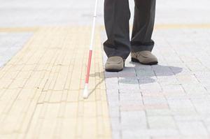 木の温もりがある大阪市の認知症対応施設