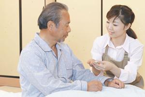 インプラントは長期的な付き合いで