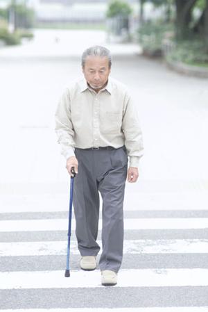 仙台市でインプラント治療を行う