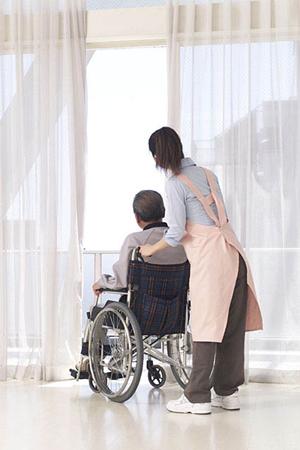 歯科医師が解説！骨量不足でも安心な最新インプラント治療法【完全ガイド】